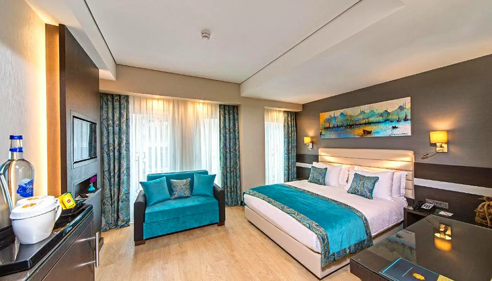 هتل موکارناس تکسیم